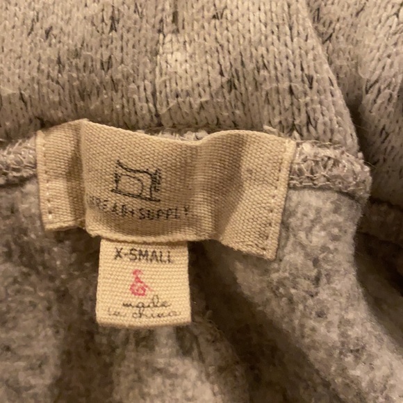 Sweatpants - Picture 2 of 3